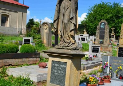 Hřbitov Úbislavice, Šimůnek Tomáš, 2017