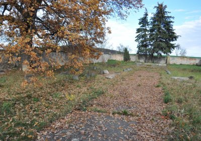Údlice nový židovský hřbitov, Omnium, 2020