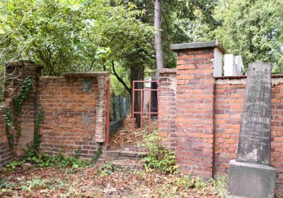 Židovský hřbitov Bílina, Omnium, 2018